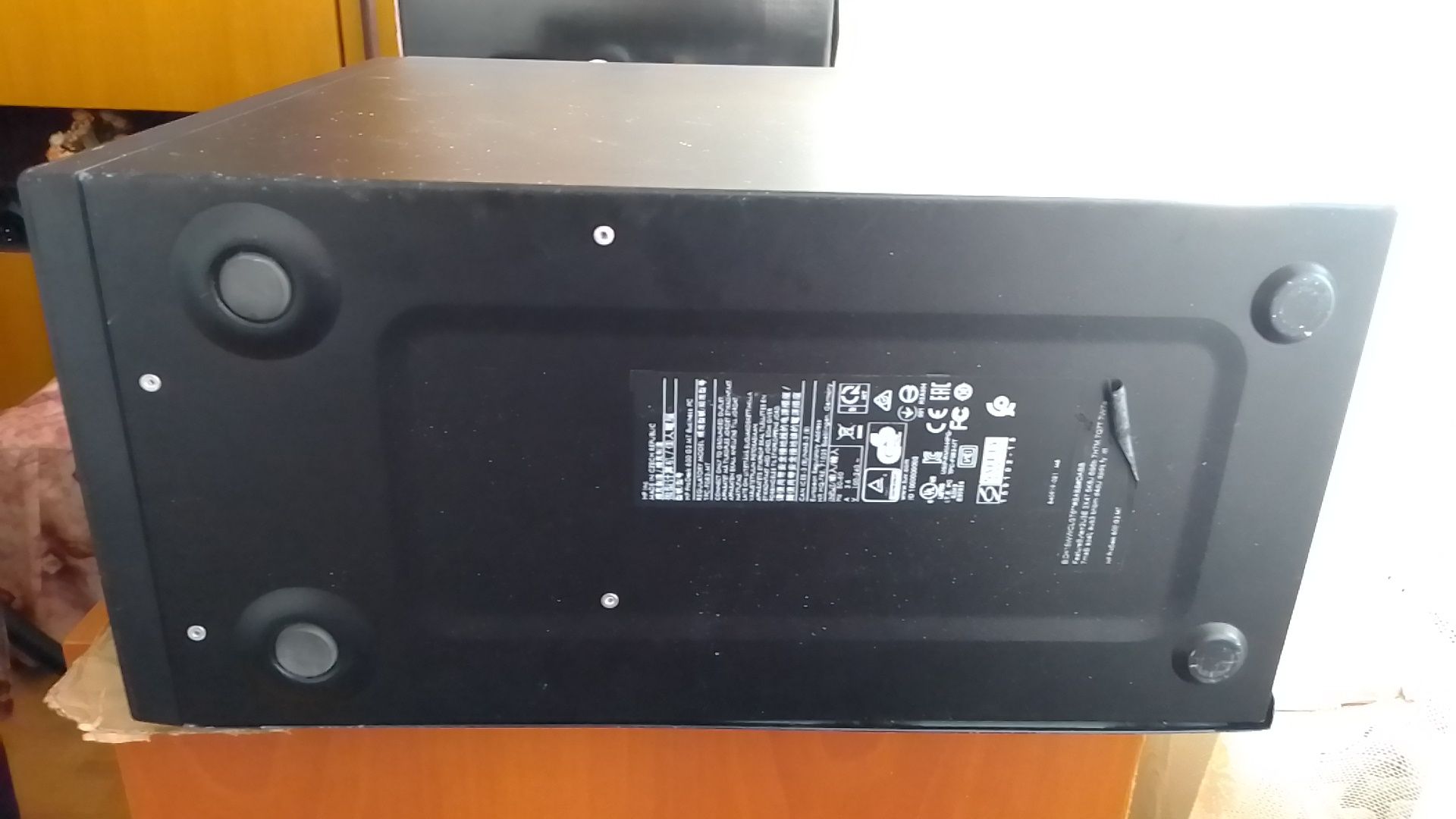 Hp Prodesk 600 G2 MT, G4520, 8gb DDR4, SSD 256GB NVMe, 250GB HDD