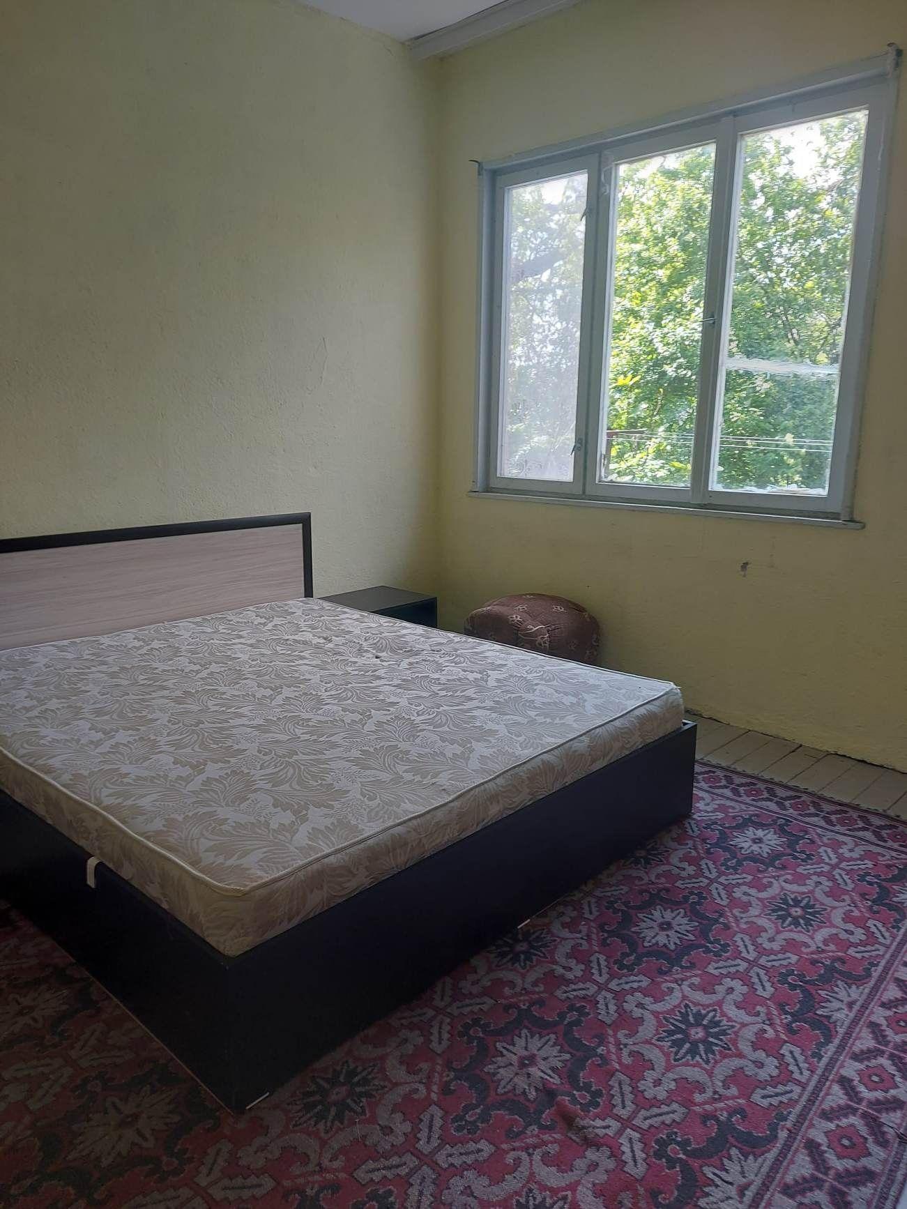 Къща в с.Роза под наем