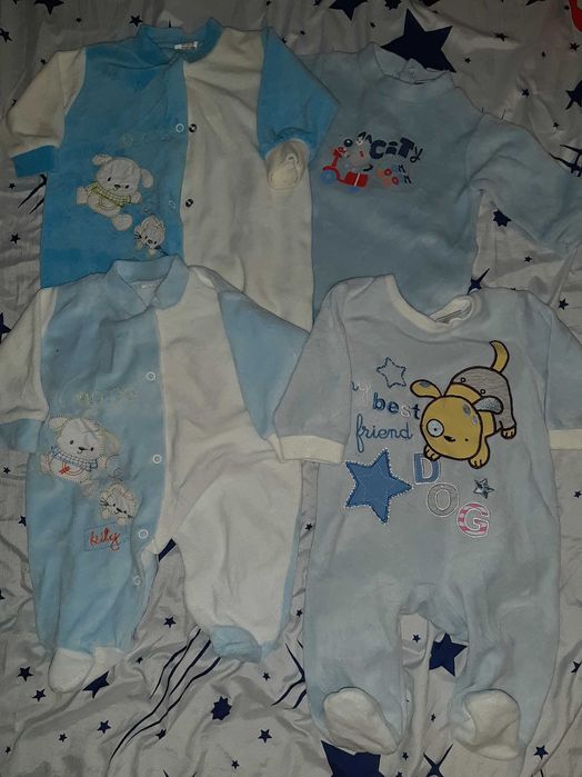 Vand hainute bebe 56-80 cm. Stare perfecta, unele noi cu eticheta.