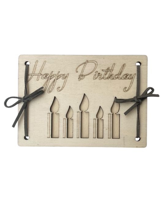 Felicitare din lemn gravată