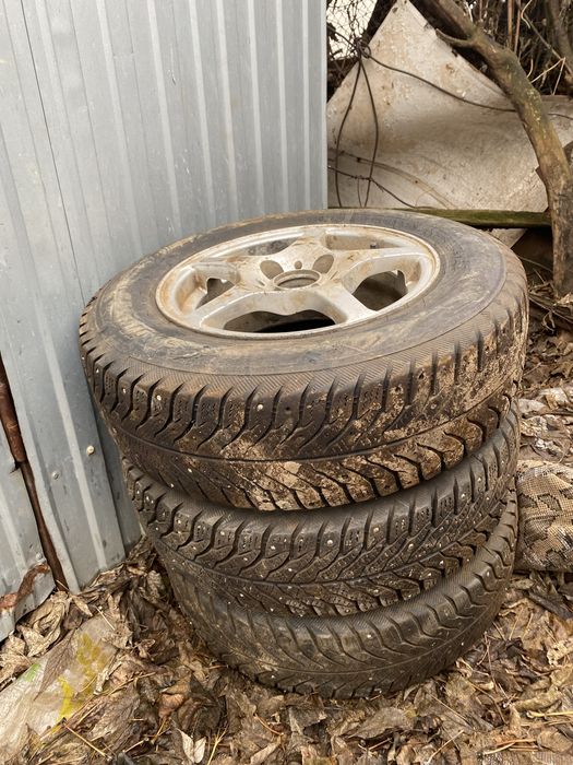 Продам 4 шипи на 13R 65мын саудасы бар аз маз