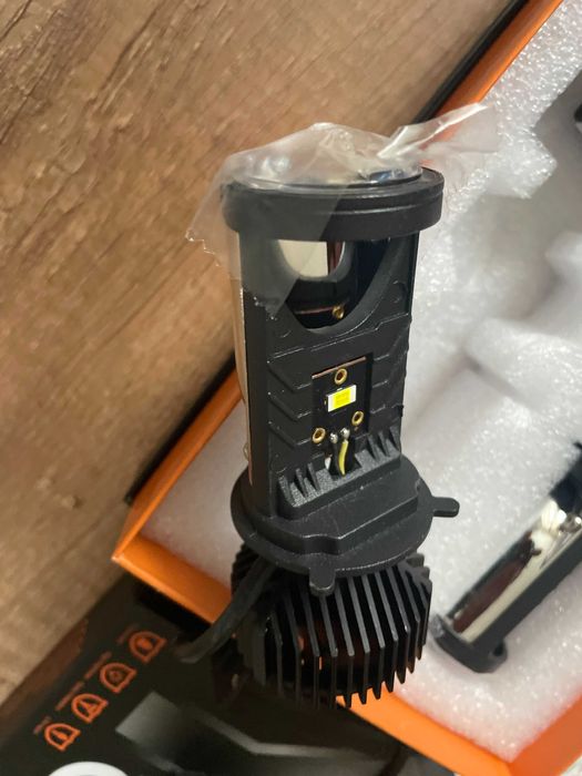 Лед   Led крушки Н4