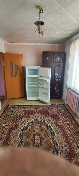 Кентау 2 болме 3 этаж базардын касында арендага