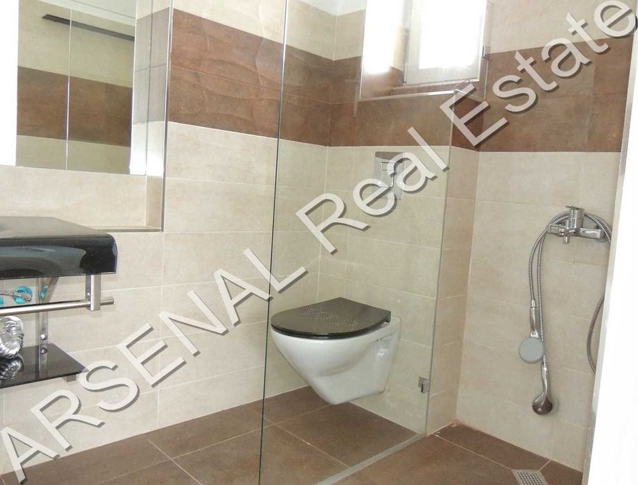 Четиристаен апартамент под наем, Малинова долина