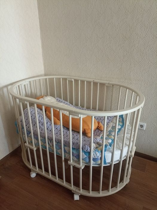 Кроватка детская