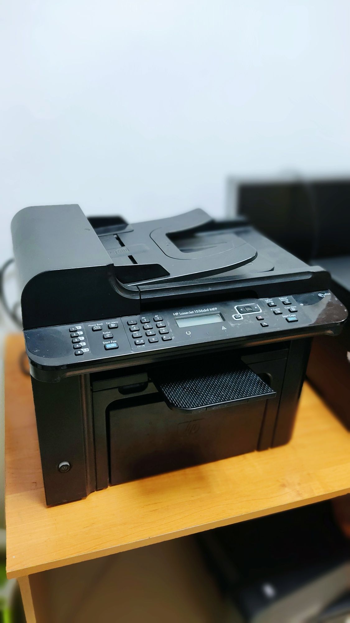 МФУ HP LaserJet PRO M1536dnf