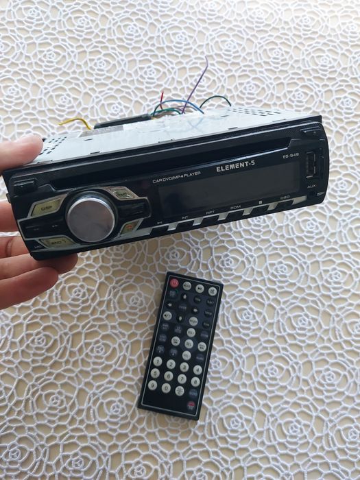 Продам магнитолу Element- 5