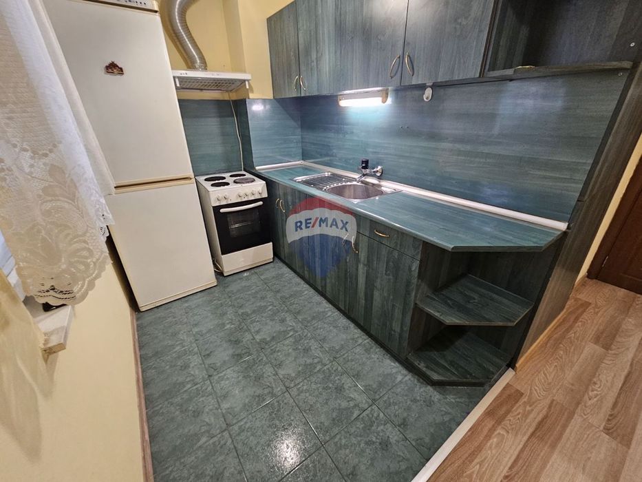 Дава се под наем Тристаен апартамент в Варна, Възраждане 1 - 95 кв.м за 433.5 € - Снимка #5