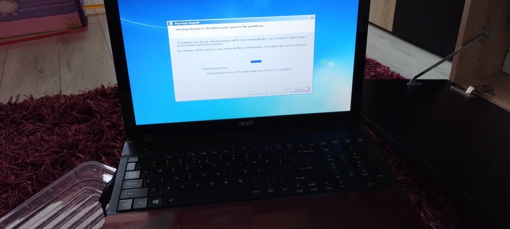 Laptop Acer e1-531