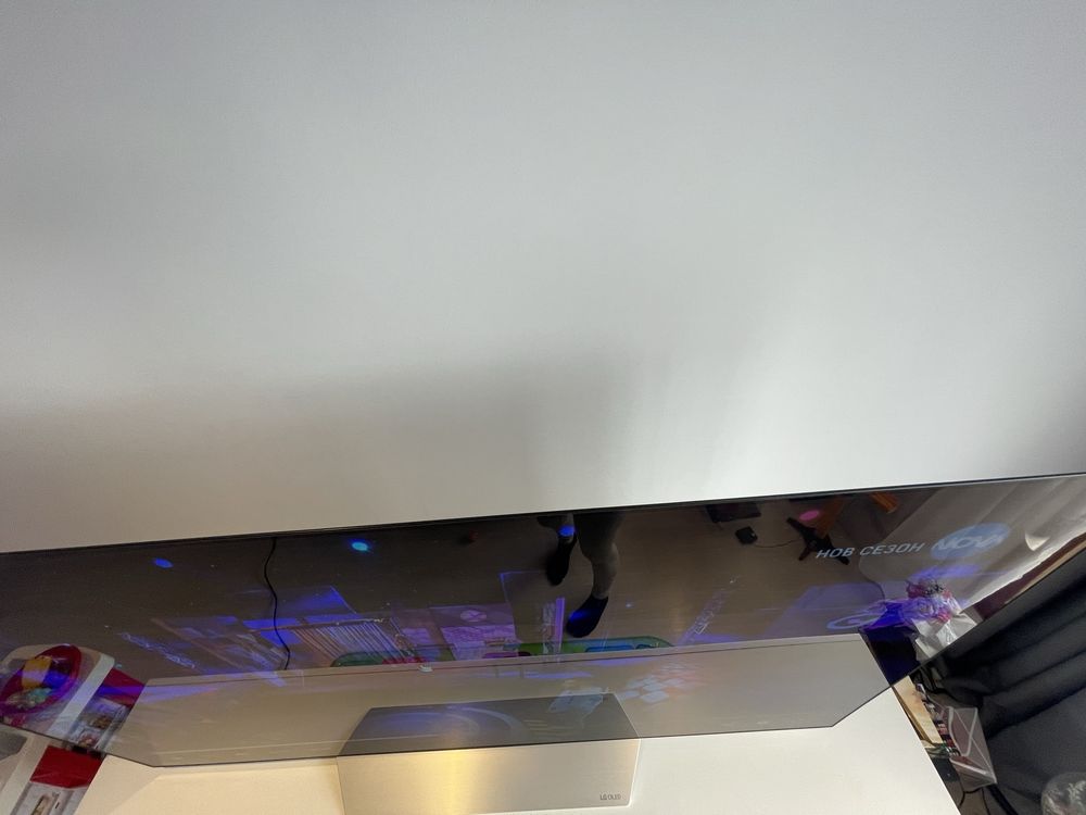 Телевизор LG Oled 65” C7V / като нов /