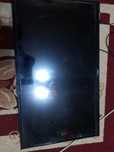 Телевизор Haier LE32B8000T