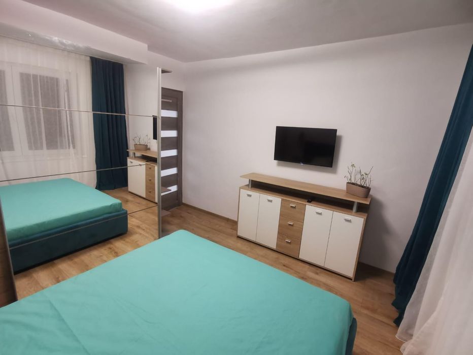 vand apartament 2 camere
