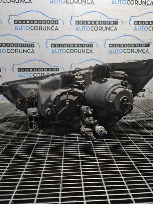Far Dreapta Mitsubishi ASX Facelift 2012 2012 - 2016 SUV 4 Usi (1312) Cu lupă