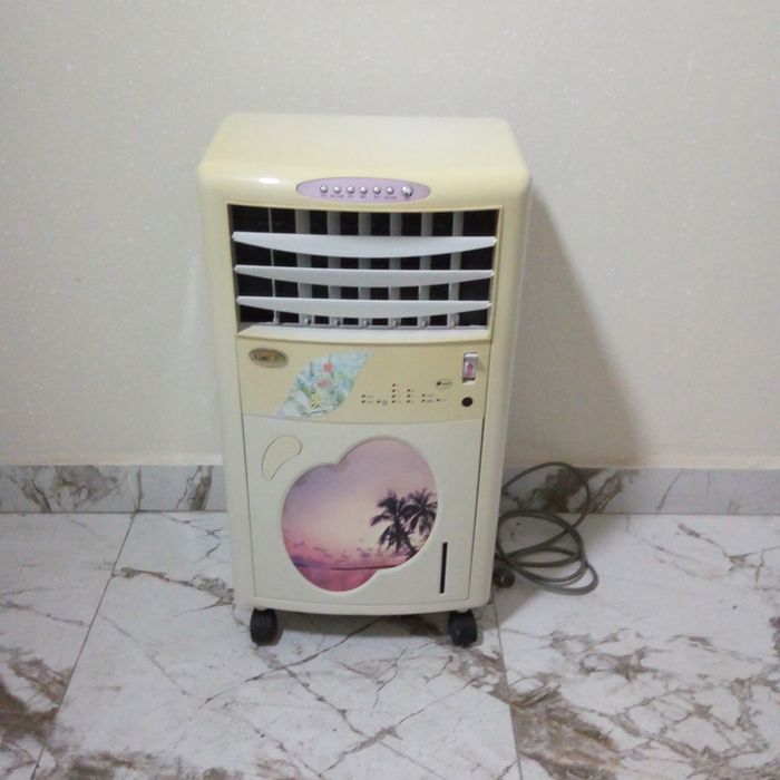 Охладитель-обогреватель 2 в 1 в идеальном рабочем состоянии