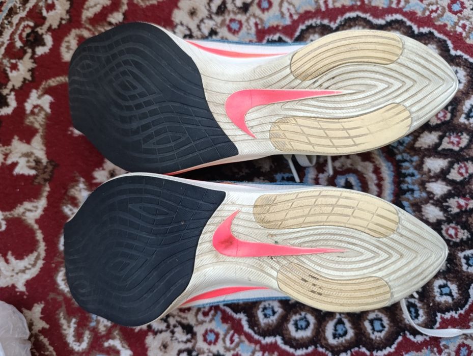 Оригинальные красовки Nike