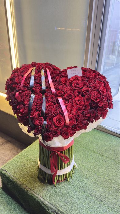 Цветы это про любов