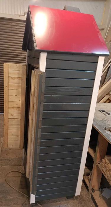 Afumători personalizate – din lemn cu interior din tabla galvanizată