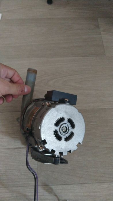 Все запчасти на газовые котлы. Вентилятор Rinnai. Насос риннай.