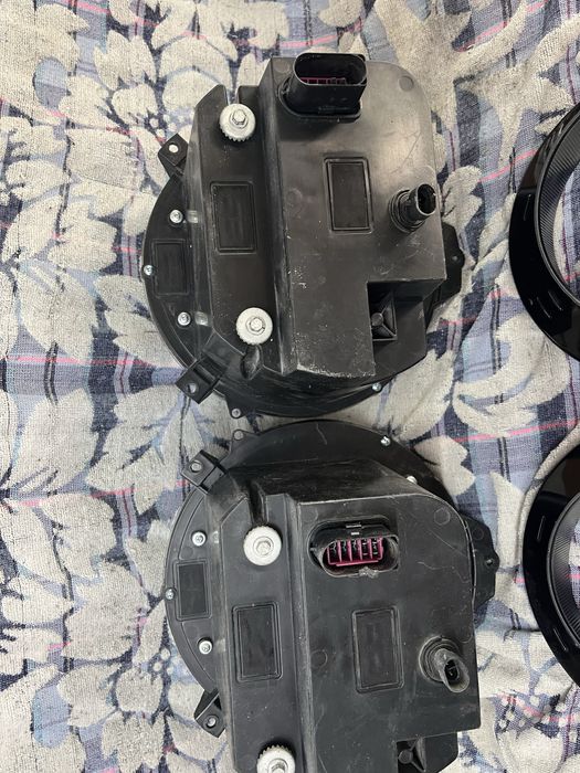 Продам фары от мерседеса