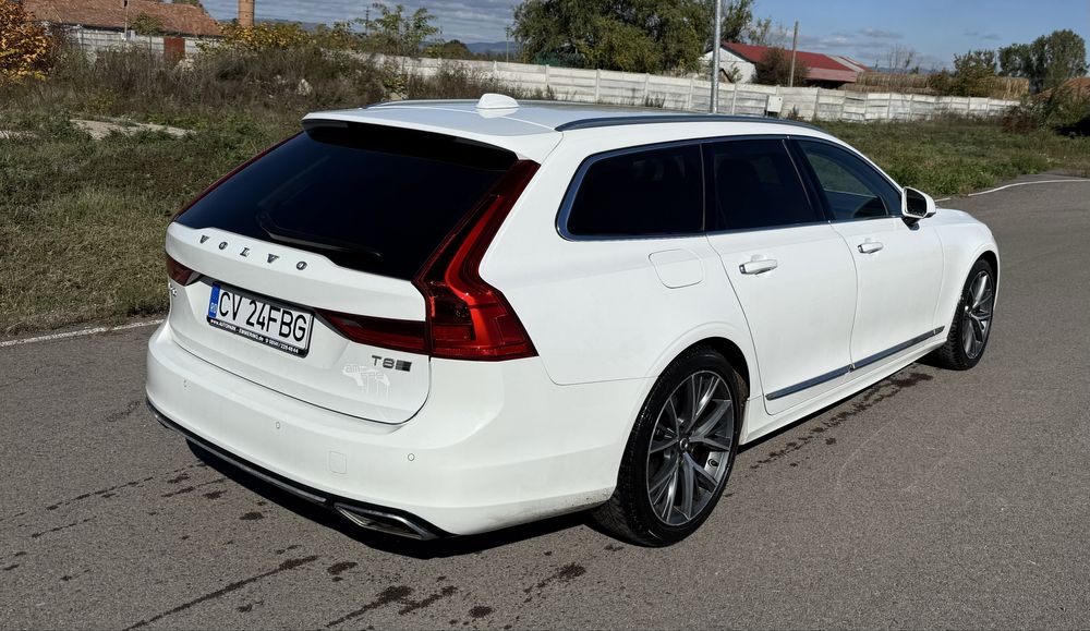 Volvo V90 T8 Inscription Plug-in Hybrid AWD