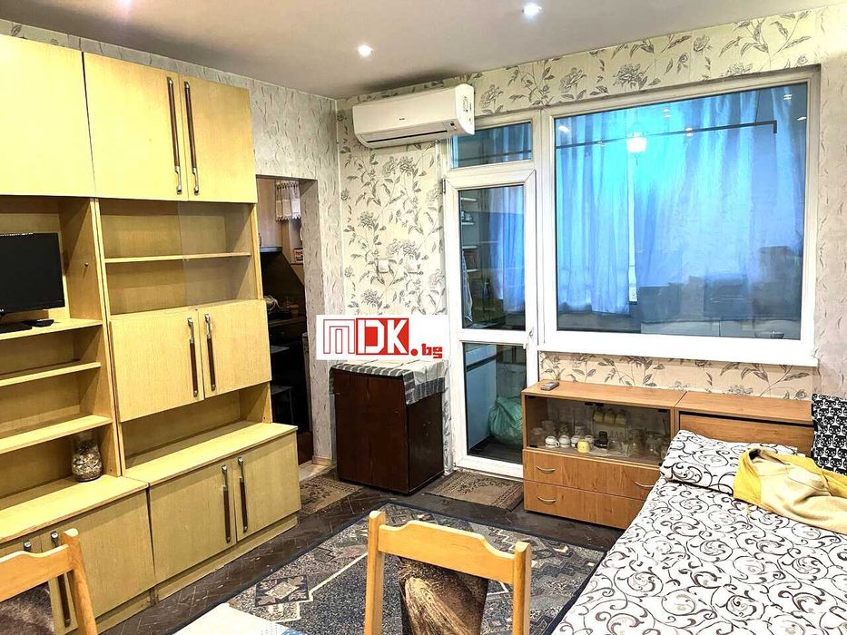 Продава се Двустаен апартамент в Пловдив, Изгрев - 51 кв.м за 1275 €/кв.м - Снимка #2