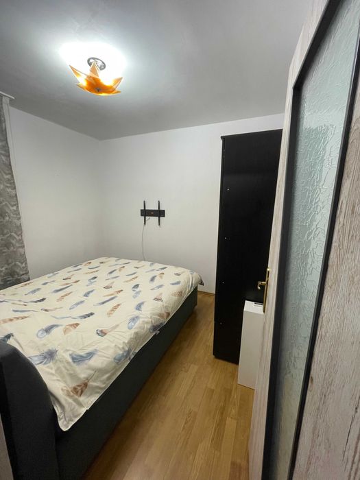 Apartament 38mp + 7mp balcon inchis, parcare, zona Vivo