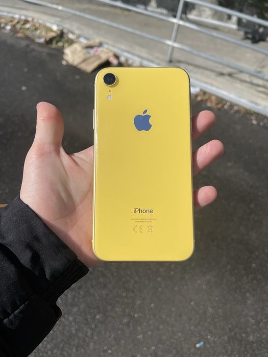 vand telefon iphone xr galben