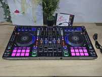 Consolă control DJ DENON MC7000 cu Case transport,consolă Impecabilă