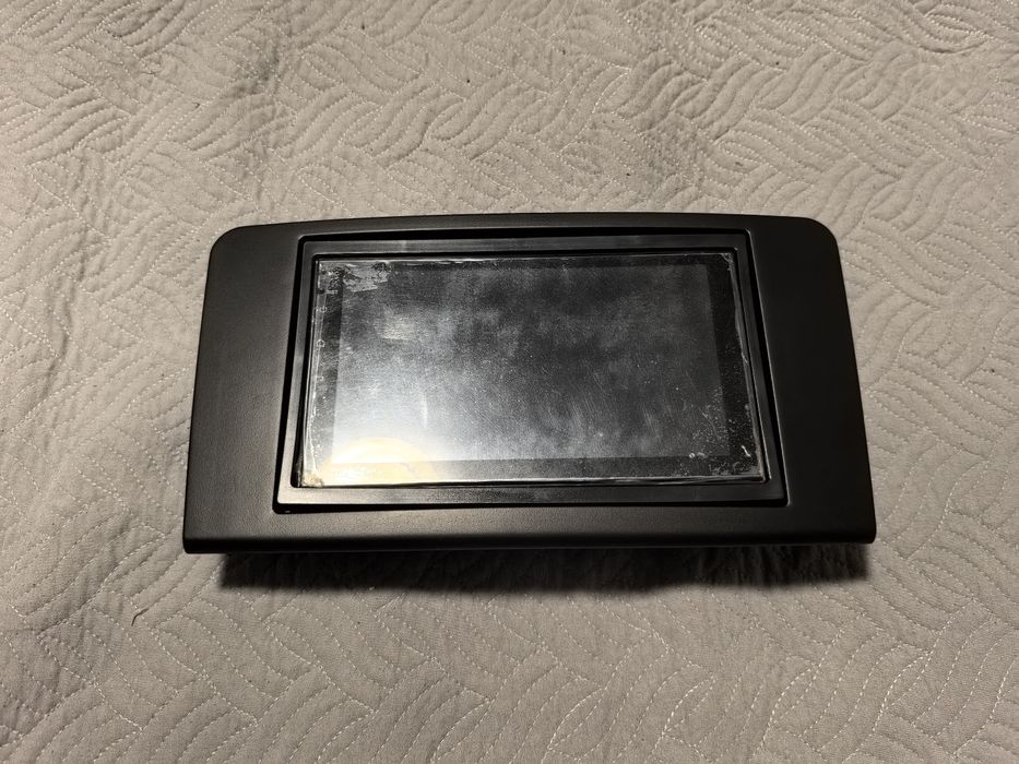 Мултимедия 7″ Android 13 за Mercedes ML W164 GL X164 CARPLAY