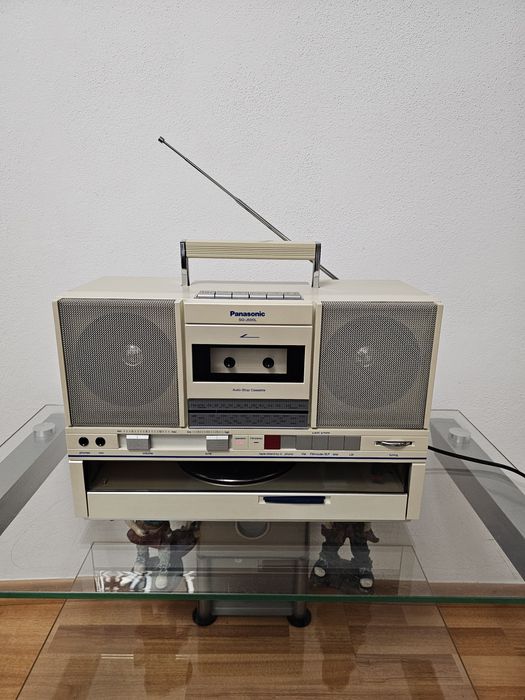 Radio Casetofon cu Pick-up Panasonic SG-J500L