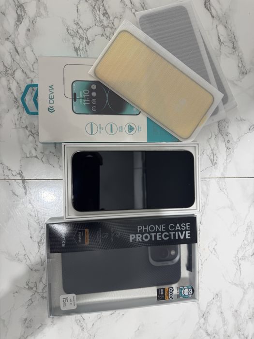 iPhone 15 Pro Max silver 256 cu garantie in cutie