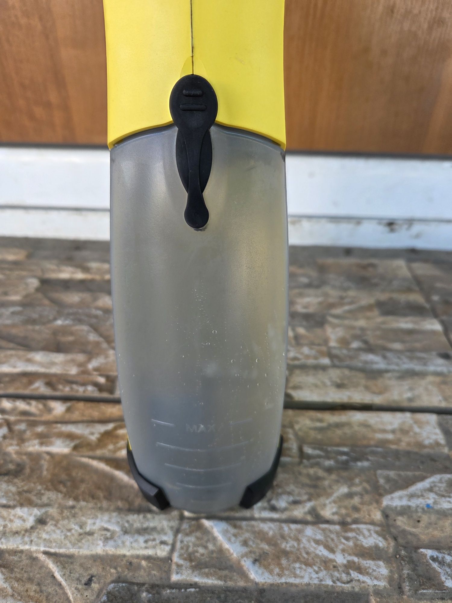 Karcher стъклочистачка акумолаторна