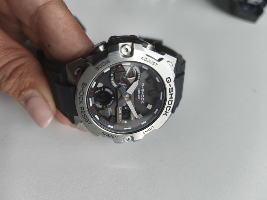 Часовник Casio G shock GST B400 1AER
