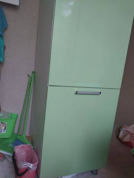 Продам кухонный пенал пр-во Россия