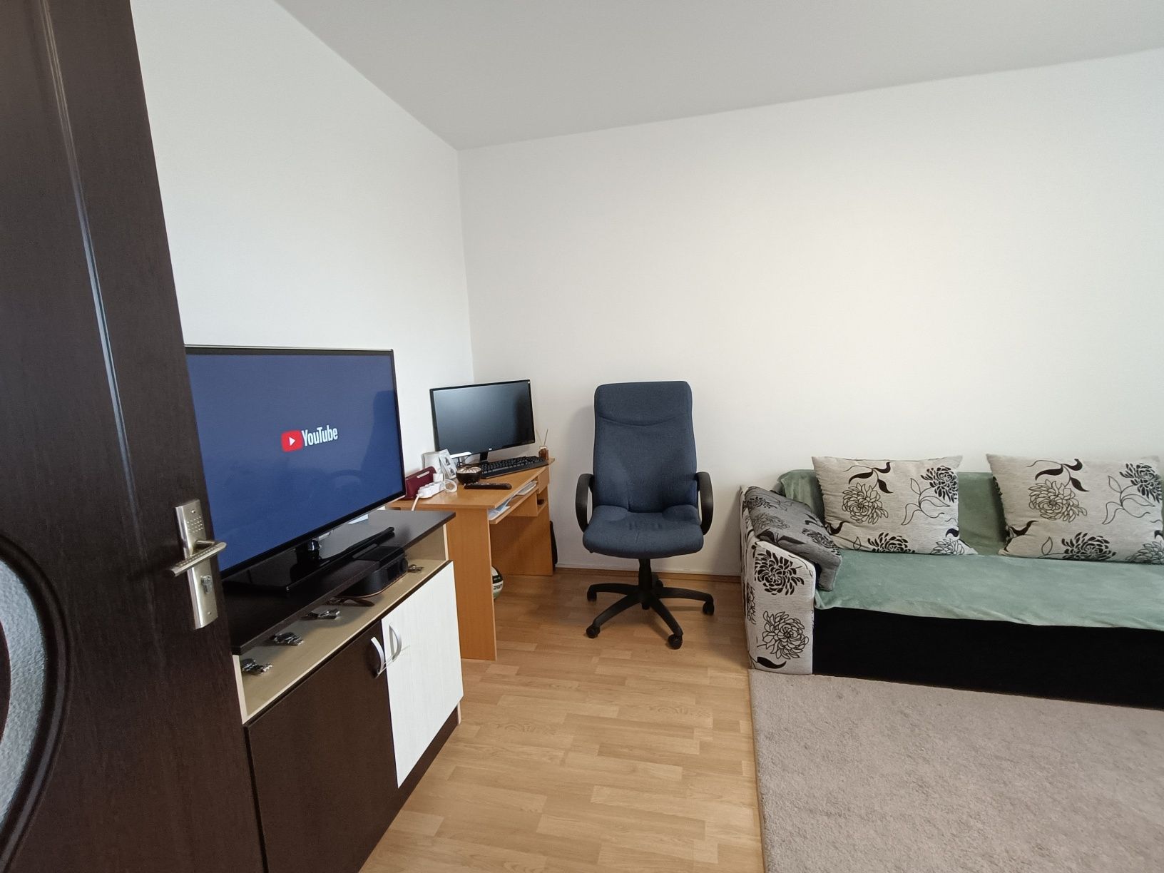 Apartament 3 camere, zona Vlaicu, de la proprietar