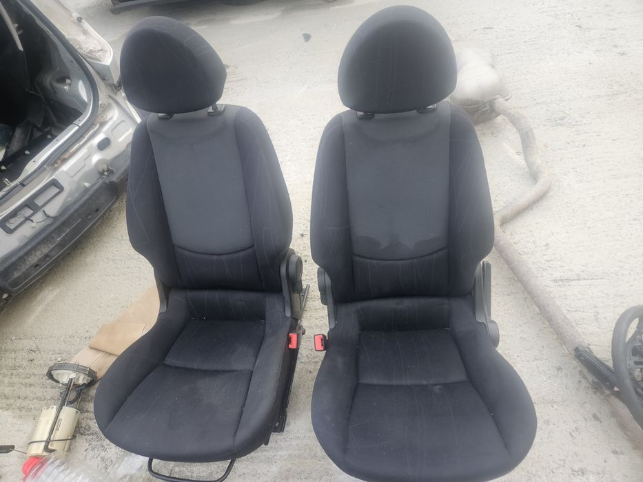 Scaune impecabile smart forfour