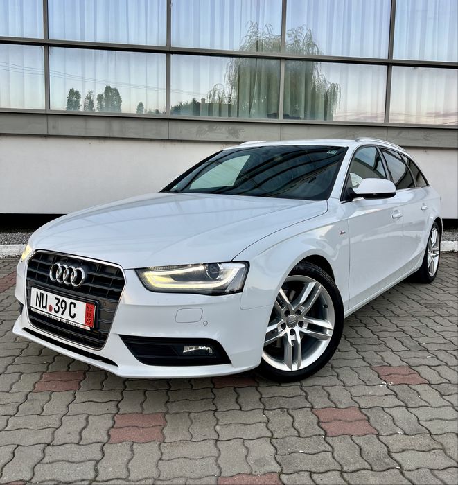 Audi A4 FaceLift ~ S Line ~ Navigatie ~ Parktronic ~ BiXenon ~ Jante