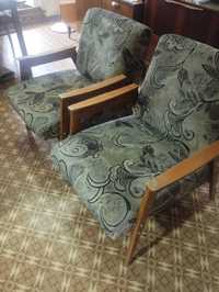 Продаются два кресла и диван книжка производств Румыния.