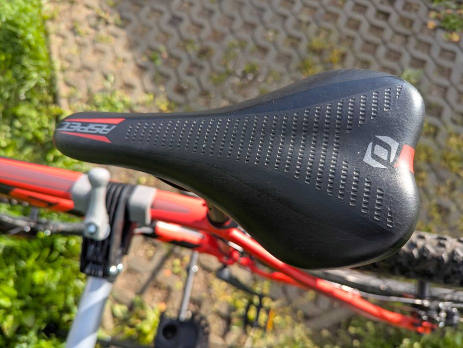 De vanzare: Bicicleta MTB Scott Aspect – marimea M, aproape noua!