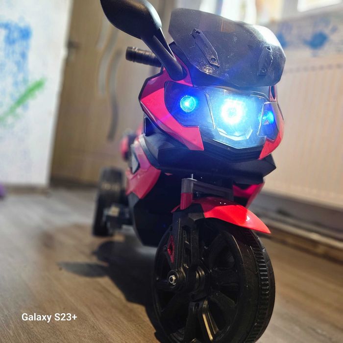 Motocicletă electrică pentru copii