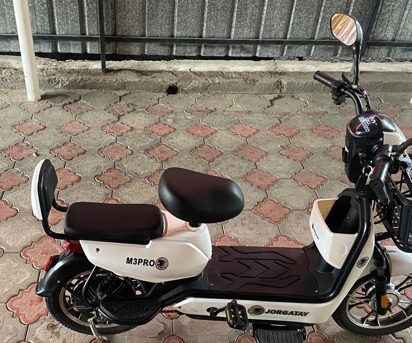 Продам электроскутер