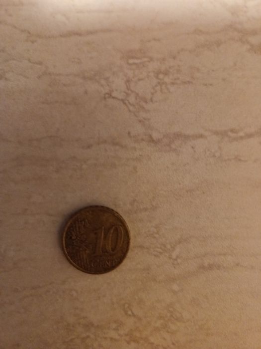 Продавам Евро центове