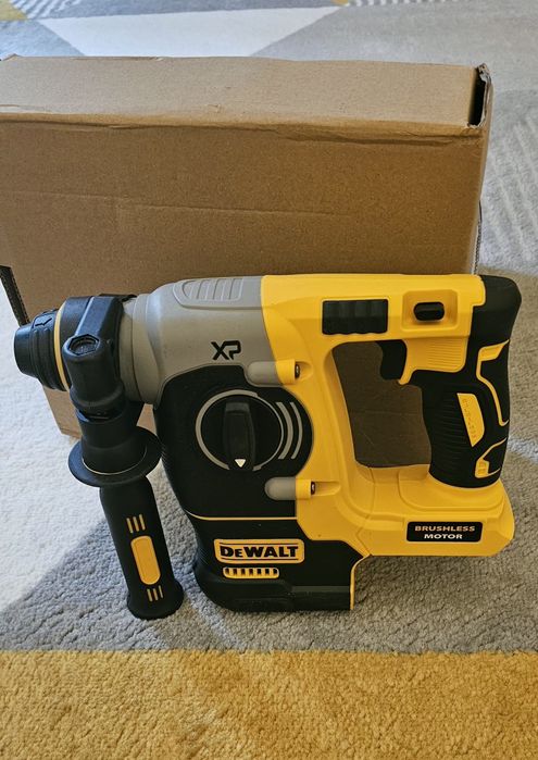 Перфоратор Dewalt