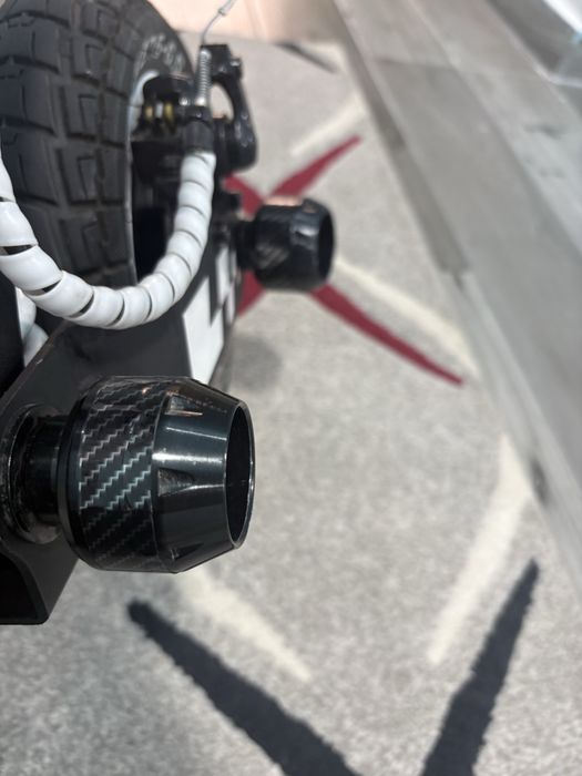 Vand folie negara de far,6 crash paduri,mansoane albe