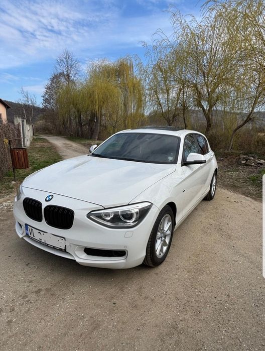Bmw seria 1 _model Urban 2012_automat Impecabil/Distributie nouă