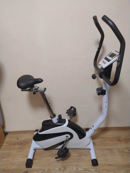 Bicicletă fitness / bicicletă staționară