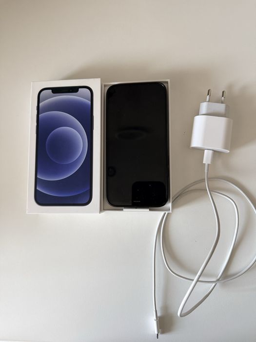 Продам iphone 12 128 гб