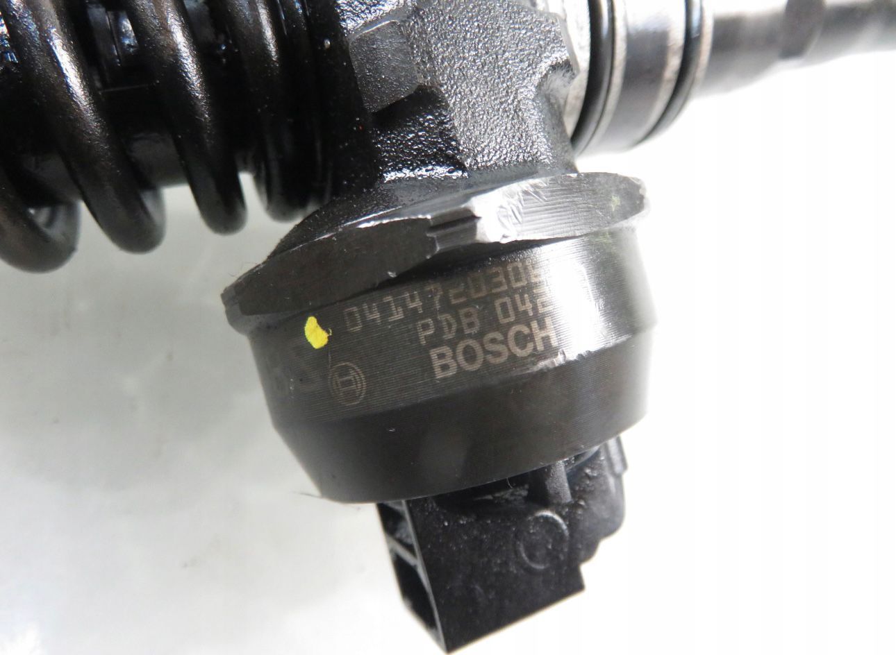 Injector VW Passat B6 2.0 TDI BMP cod 038130073BK