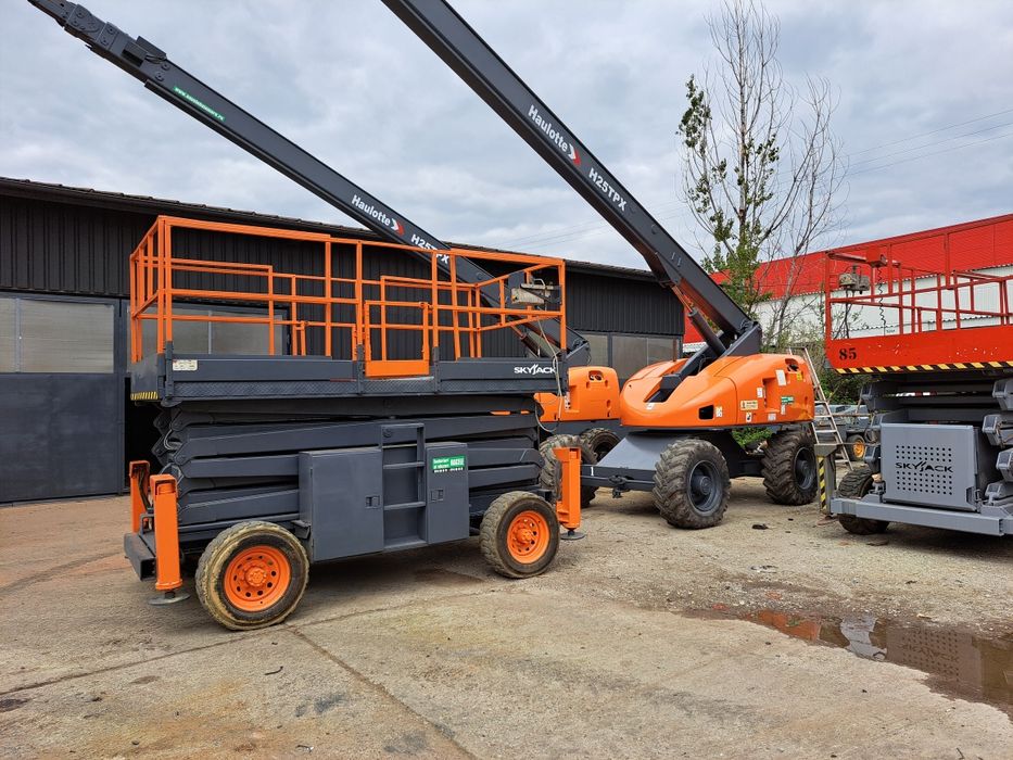 Societate vindem nacela An 2010 foarfeca, 15m inaltime de lucru,diesel