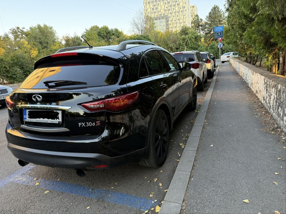 Infiniti fx30ds 2013